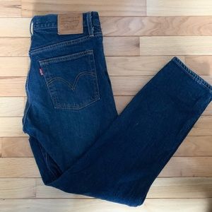 Levi’s Wedgie Jeans